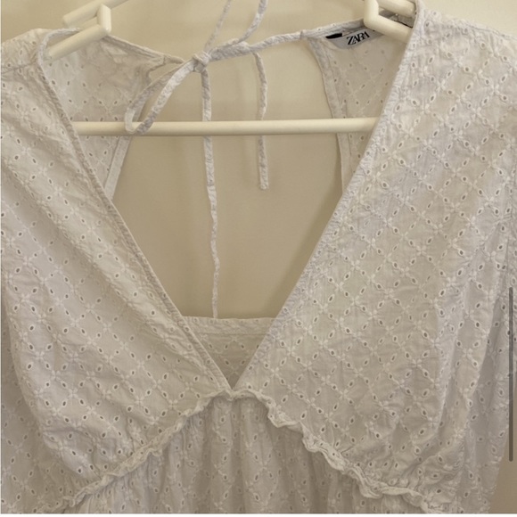 Zara White Eyelet Embroidered Dress Summer Size Large L - Picture 5 of 11